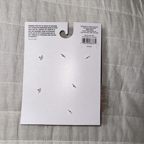 Boots & Barkley Catnip POUNCE Shrimp & Cocktail Sauce Cat Toy - Picture 5 of 11